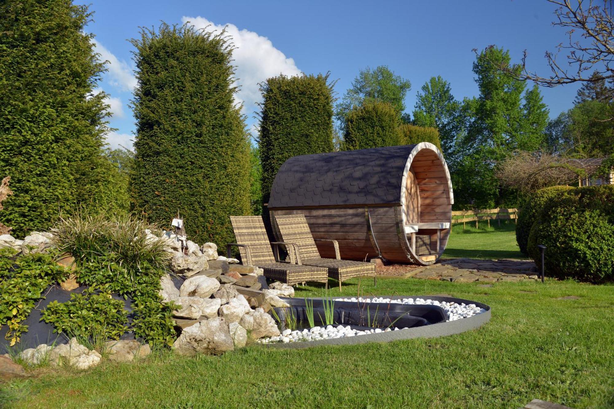 Insolites A - Roulottes Et Manoir - Roulotte Colibri Country house Chimay